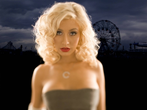Christina-Aguilera-wallpaper-desktopgoodies-046