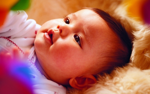 cute-babies-wallpaper-desktopgoodies-021