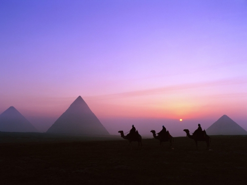 pyramids-of-egypt-wallpaper-desktopgoodies-003